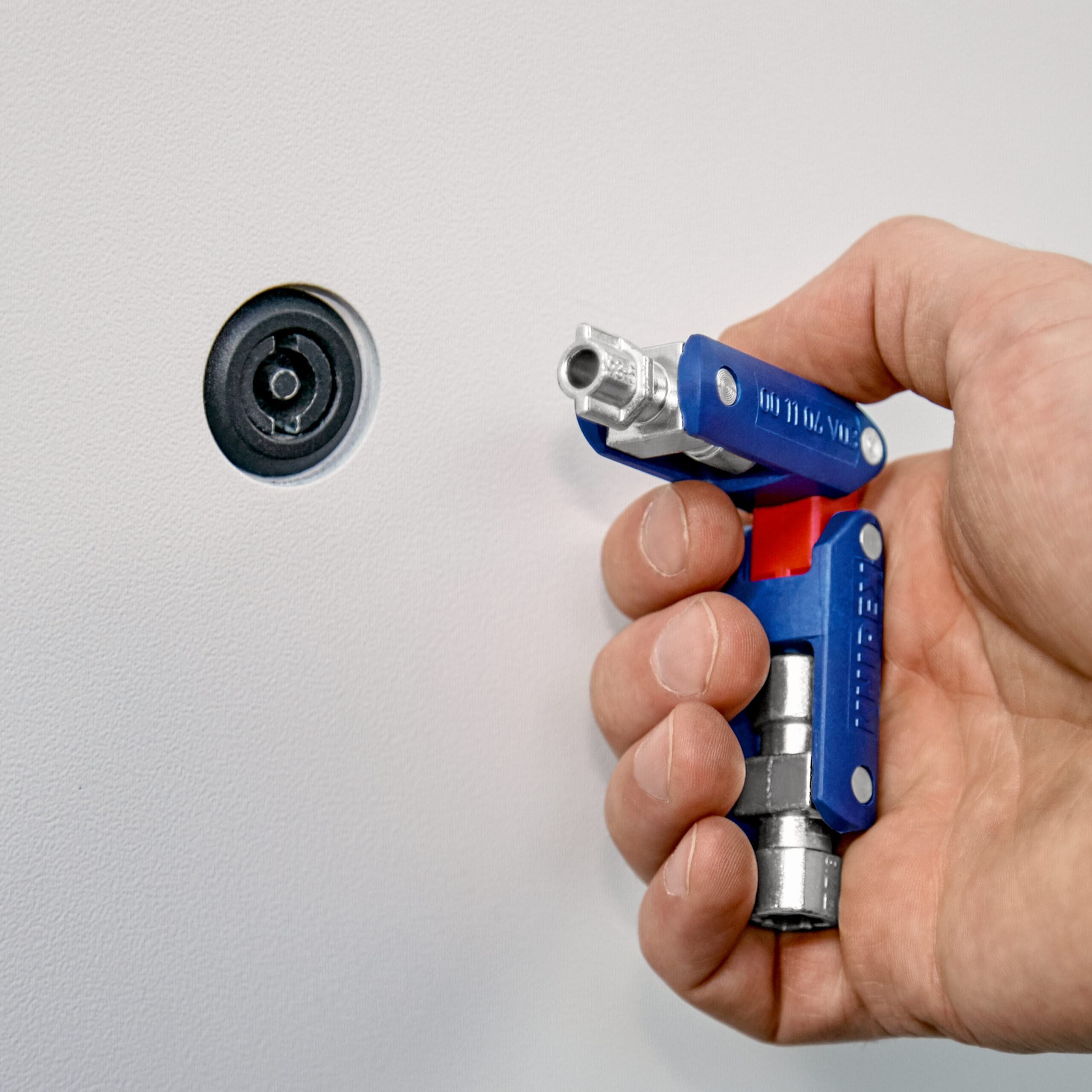Knipex Ključ Kombinovani Za Ormare Univerzalni "Double-Joint" – 00 11 06 V03 - Slika 11