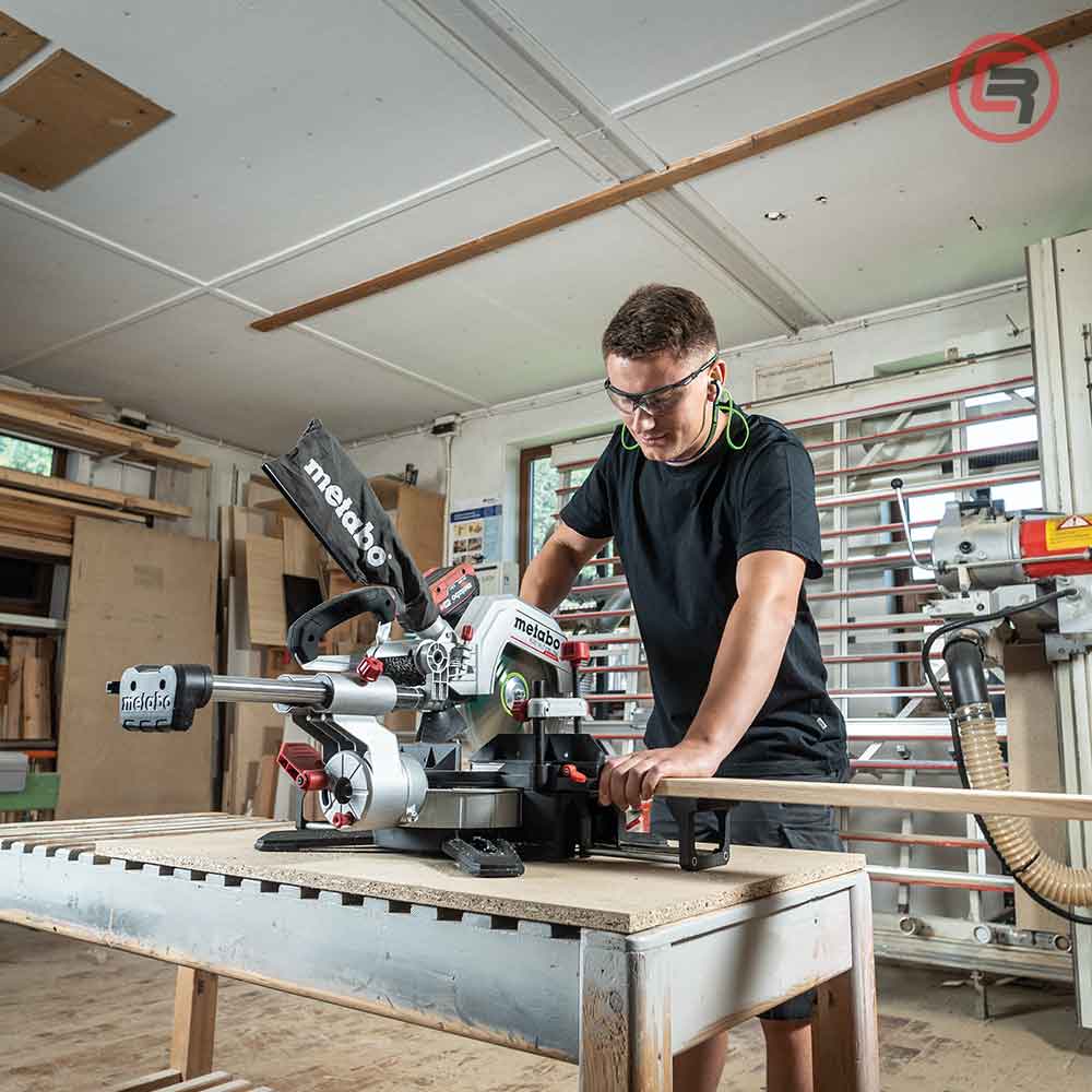 Metabo Pila Kružna Aku KGS 18 LTX BL 254 / 18 V Za Kutno Rezanje Potezna 254 mm (bez baterija i punjača) - 614254850 - Slika 5