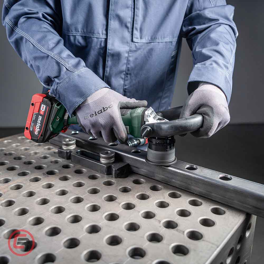 Metabo Glodalica KFMVB 18 LTX BL 4 RF Aku Za Skidanje Rubova 18V (bez baterija i punjača) + metaBOX 215 – 601769840 - Slika 2